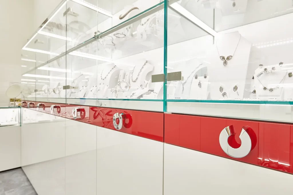 Prodejna Granát, Nisa Liberec - Truhlářství Pavelka